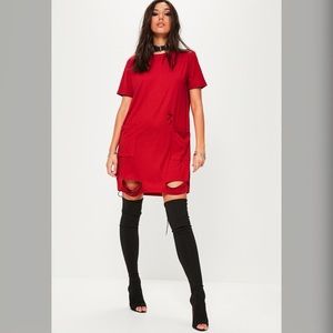 Missguided Red Distressed Pocket T-shirt D…